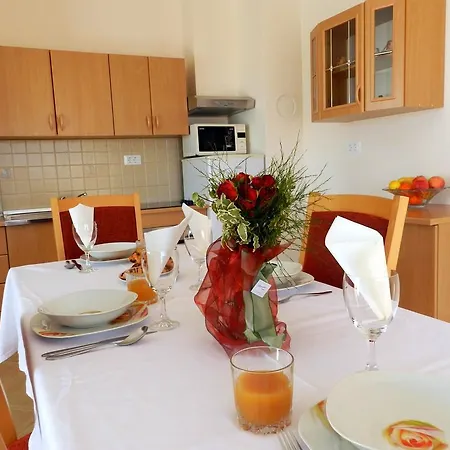 Apartment Suncokret Yourcroatiaholiday *