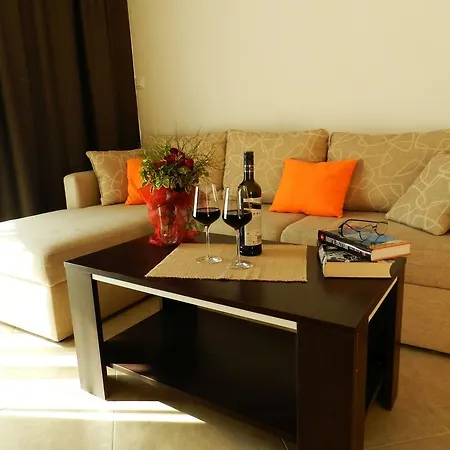 Suncokret Yourcroatiaholiday * Premantura